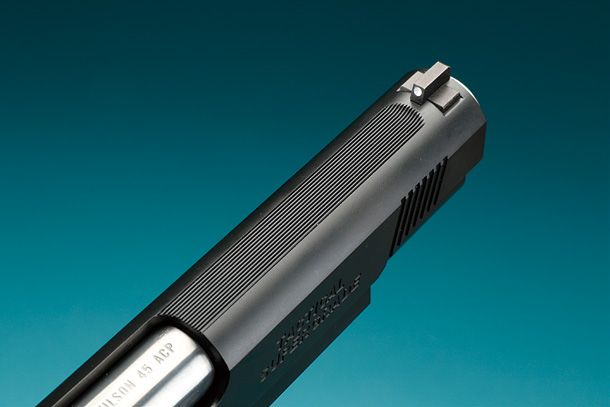 WA「ウィルソンタクティカルスーパーグレード ガスブローバックガン」製品レビュー