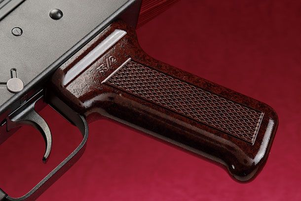 東京マルイ「ガスブローバックガンAKM」製品レビュー