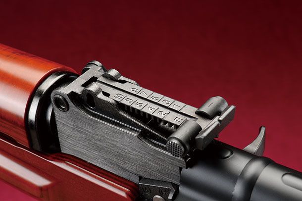 東京マルイ「ガスブローバックガンAKM」製品レビュー