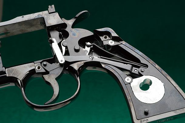 タナカ「コルトパイソンスネークアイズ 2.5インチ“R-model”スチールフィニッシュモデルガン」製品レビュー