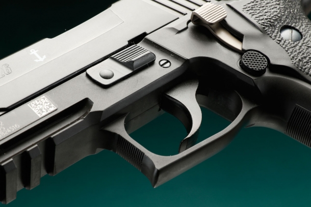 タナカ SIG P226 Mk25 EVO2 フレームヘビーウェイトモデルガン