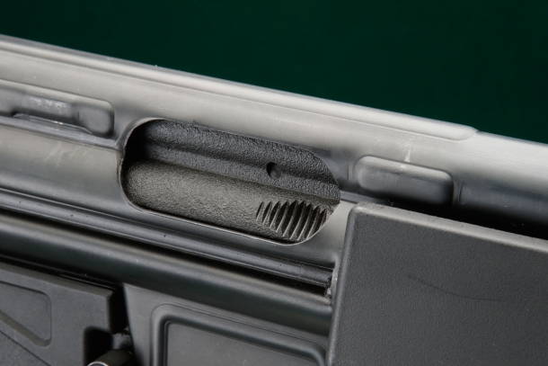 LCTエアソフト LK-33A2 電動ガン