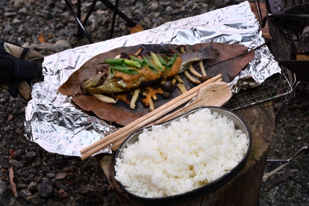 夢は無人島サバイバル かほなんのキャンプ飯 さばいどるかほなんのシンケンキャンプ ニュース アームズマガジンウェブ