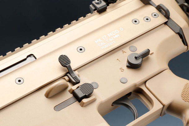 WE SCAR-H GBBクレーンストックVer.TAN