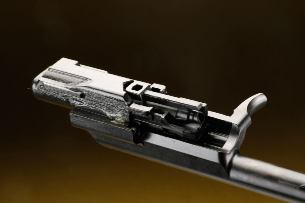 東京マルイ AKM ガスブローバックマシンガン