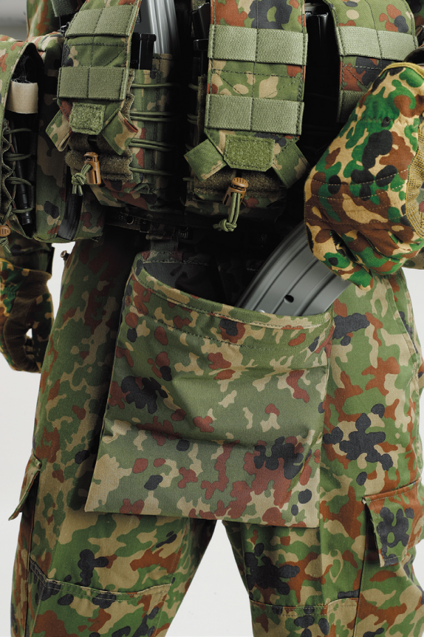 アグレッサーグループ （装備屋）チェストリグ