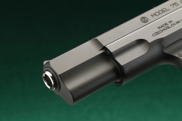 究極のコンバットオートと称された名銃を再現 Ksc Cz75セカンドバージョン ニュース アームズマガジンウェブ