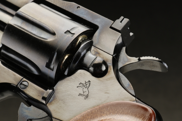 コルト三大拳銃の1つを忠実に再現「タナカ コルトパイソン .357マグナム 6インチ “R-model”スチールフィニッシュ ガスガン」 | ニュース  | アームズマガジンウェブ