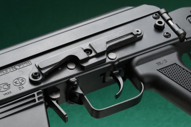 注目のガスブローバックショットガンの全貌が明らかに 東京マルイ Saiga 12k ニュース アームズマガジンウェブ