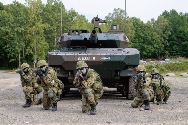 陸上自衛隊 第3即応機動連隊に配備された16式機動戦闘車 ニュース アームズマガジンウェブ