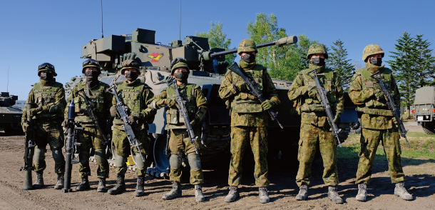 陸上自衛隊 第7師団 第11普通科連隊の式装甲戦闘車 普通科隊員を解説 ニュース アームズマガジンウェブ