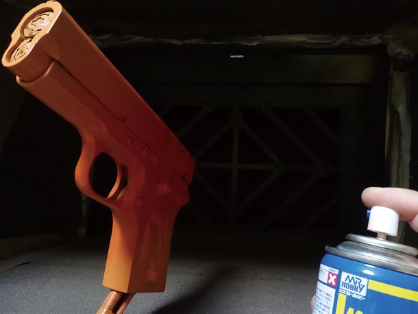 フィクションの銃を作る「“デトニクス.45 いろはもみじ”前編」