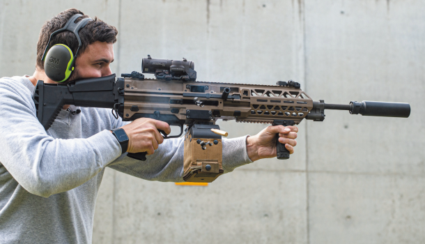 【実銃】FN最新軽量機関銃「FN EVOLYS」を実射してみた | ニュース | アームズマガジンウェブ